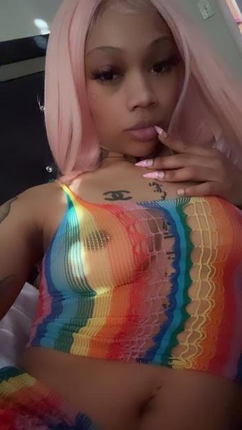 478-413-8396, 24  female escort, Macon