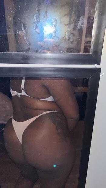 Kash , 21  female escort, Macon