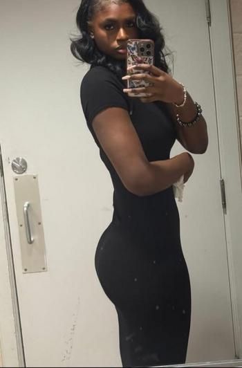 COCOXXX, 25  female escort, Macon