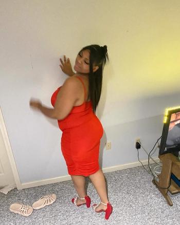 Kay, 25  female escort, Macon